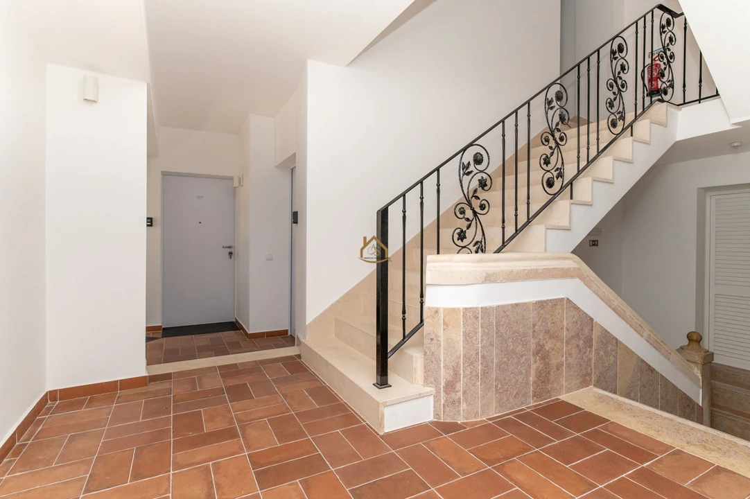 Apartamento para Arrendamento férias em São Silvestre Foto 11