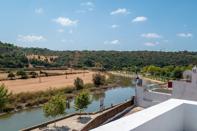Apartamento para Arrendamento férias em São Silvestre Foto 10