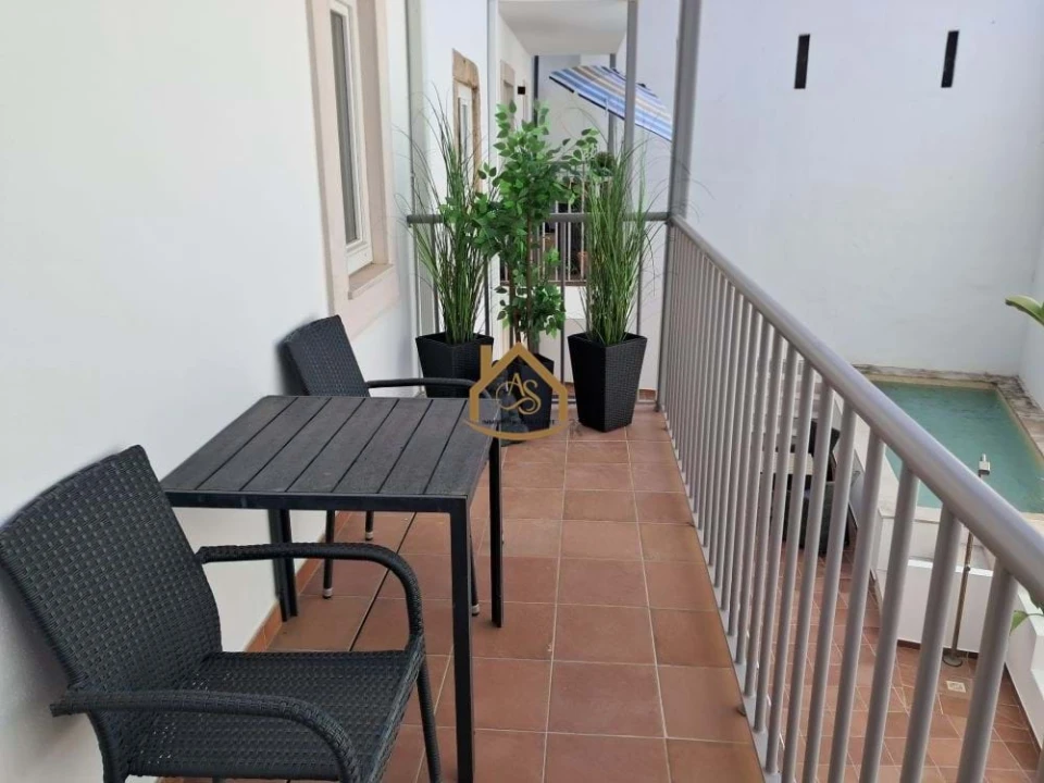 Apartamento para Arrendamento férias em São Silvestre Foto 6