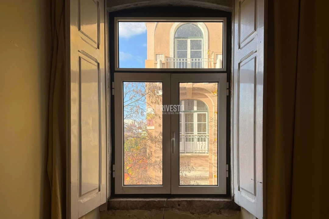 Apartamento T2 para Venda em Arroios Foto 9