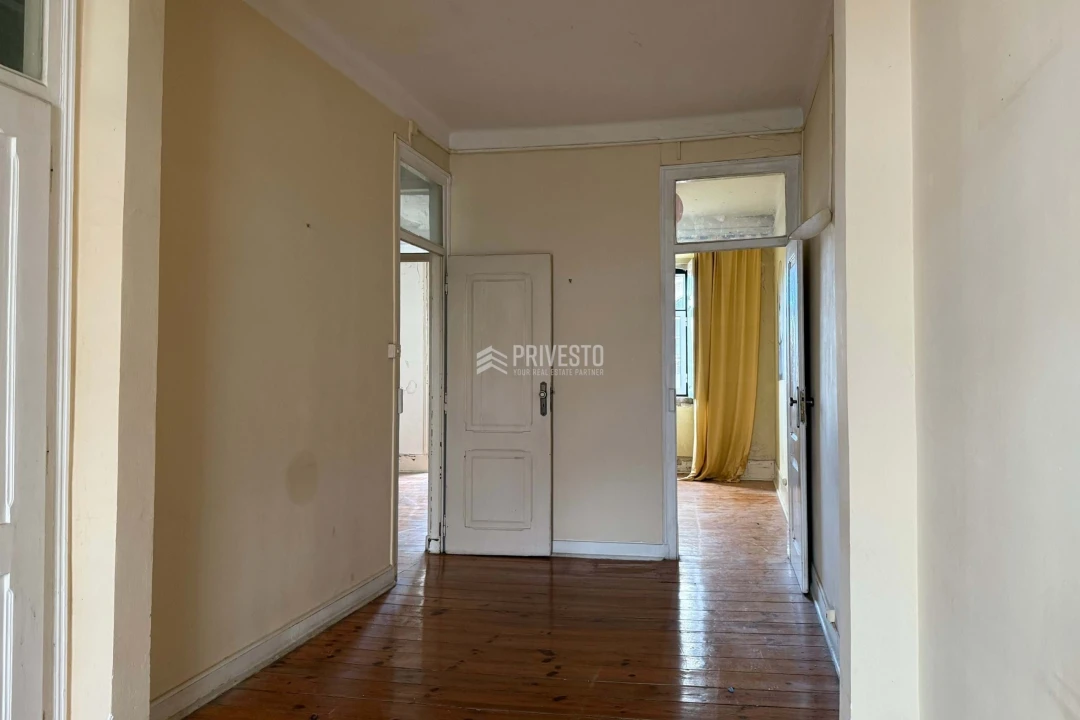Apartamento T2 para Venda em Arroios Foto 15