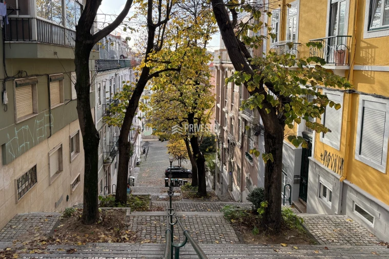 Apartamento T2 para Venda em Arroios Foto 3