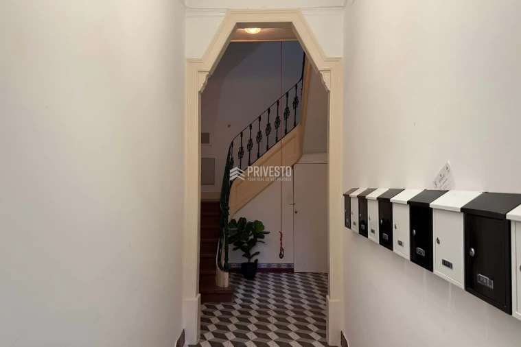 Apartamento T2 para Venda em Arroios Foto 8