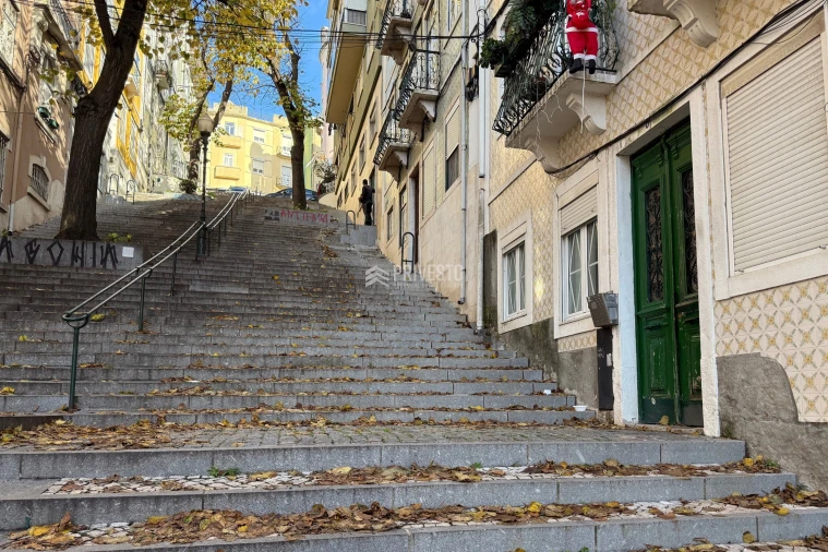 Apartamento T2 para Venda em Arroios Foto 4