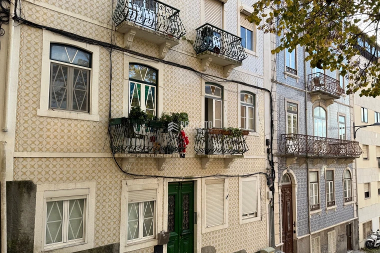 Apartamento T2 para Venda em Arroios Foto 22