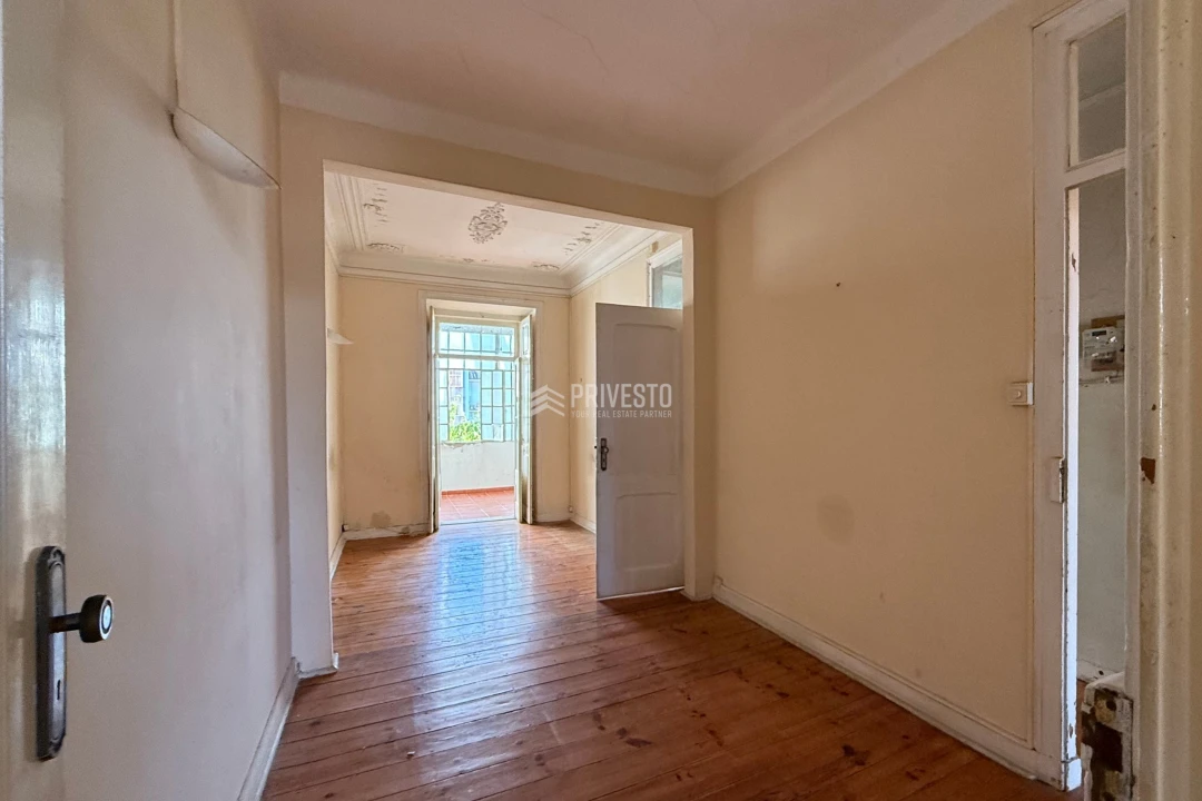 Apartamento T2 para Venda em Arroios Foto 13