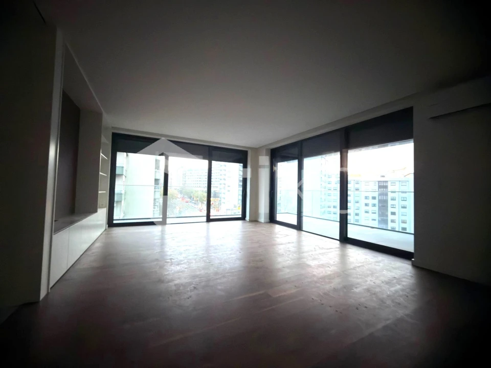 Apartamento T3 para Venda em Santa Marinha e São Pedro da Afurada Foto 33