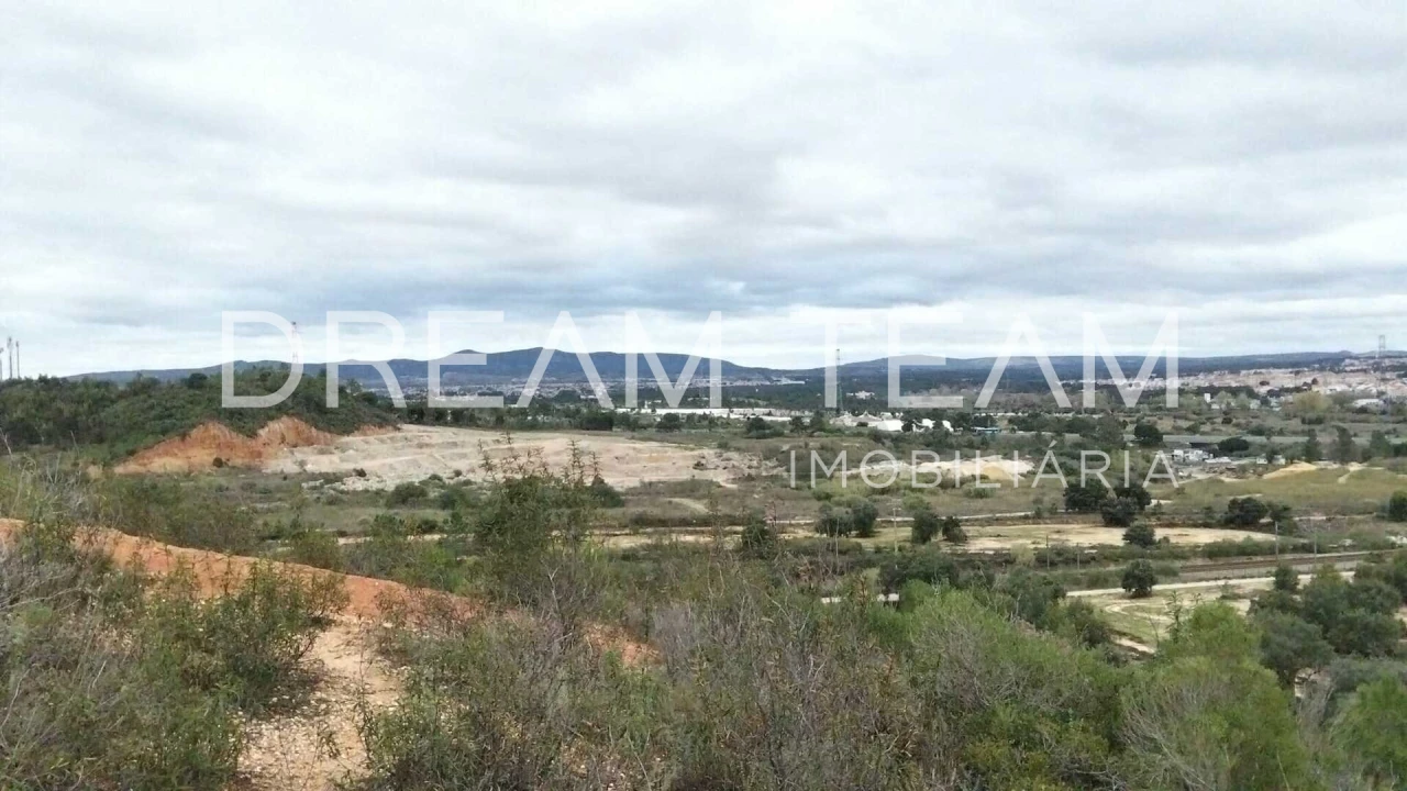 Terreno para Venda em Palhais e Coina Foto 19