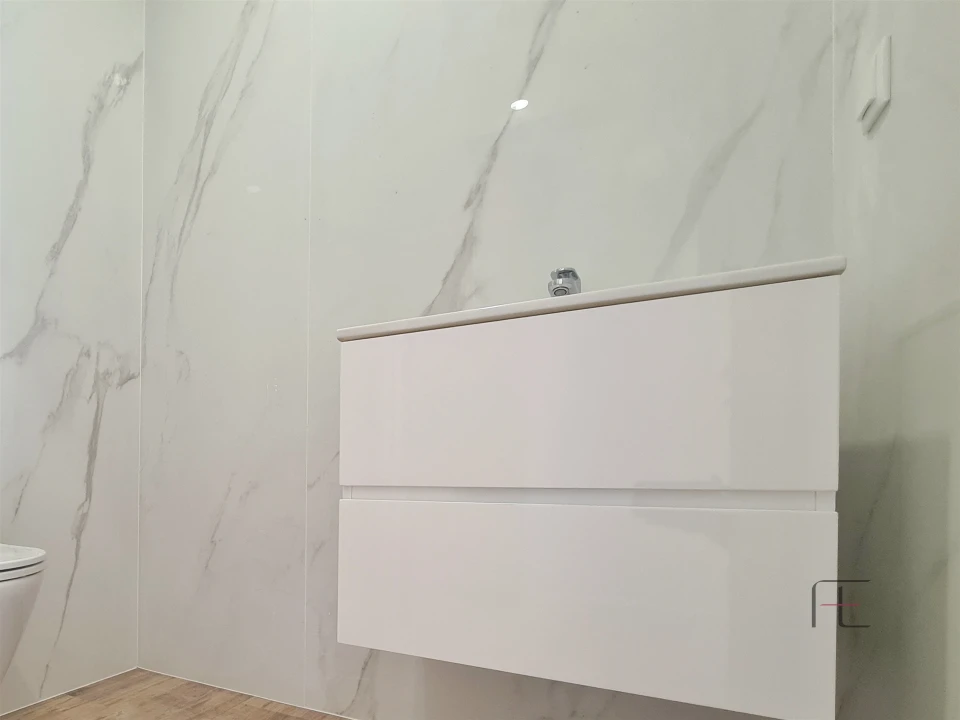 Apartamento T2 para Arrendamento em Espinho Foto 6