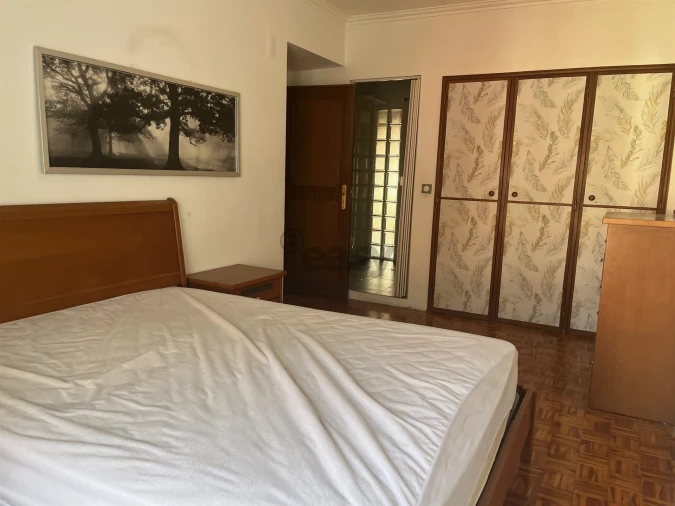 Apartamento T3 para Venda em Mina de Água Foto 8