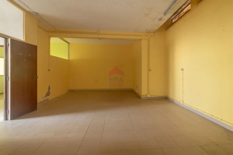 Loja para Venda em Faro (Sé e São Pedro) Foto 5