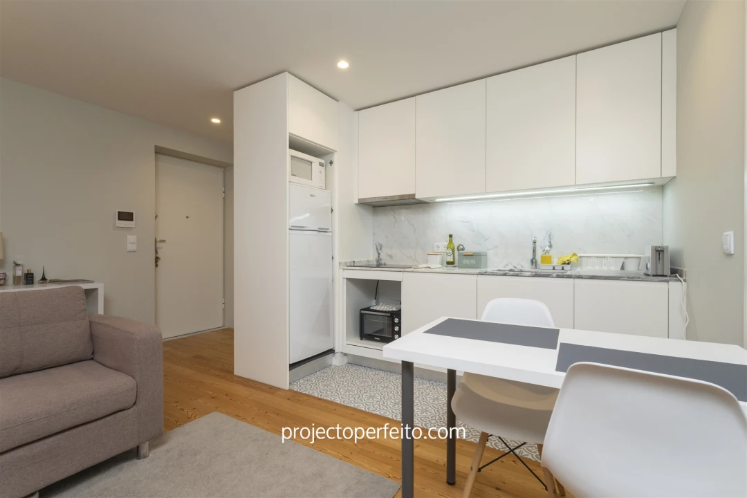 Apartamento T1 para Arrendamento em Espinho Foto 2