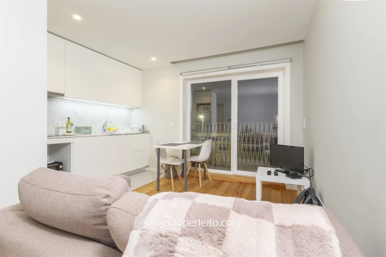 Apartamento T1 para Arrendamento em Espinho Foto 3