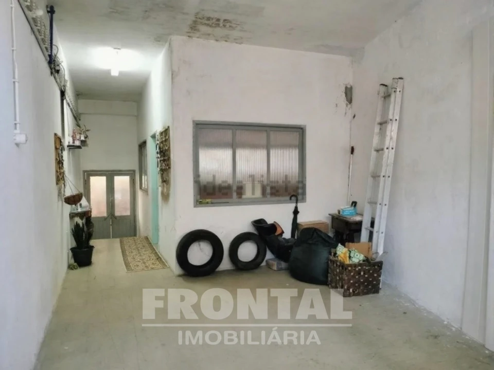 Moradia T4 para Venda em Avintes Foto 13