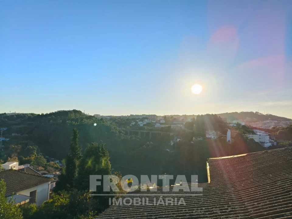 Moradia T4 para Venda em Avintes Foto 6