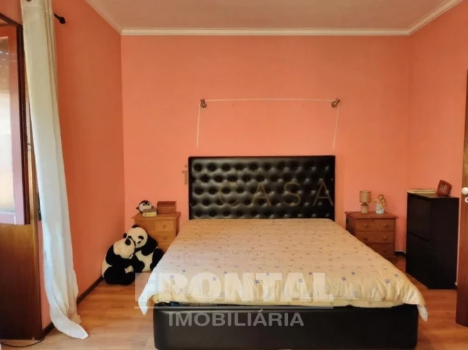 Moradia T4 para Venda em Avintes Foto 5