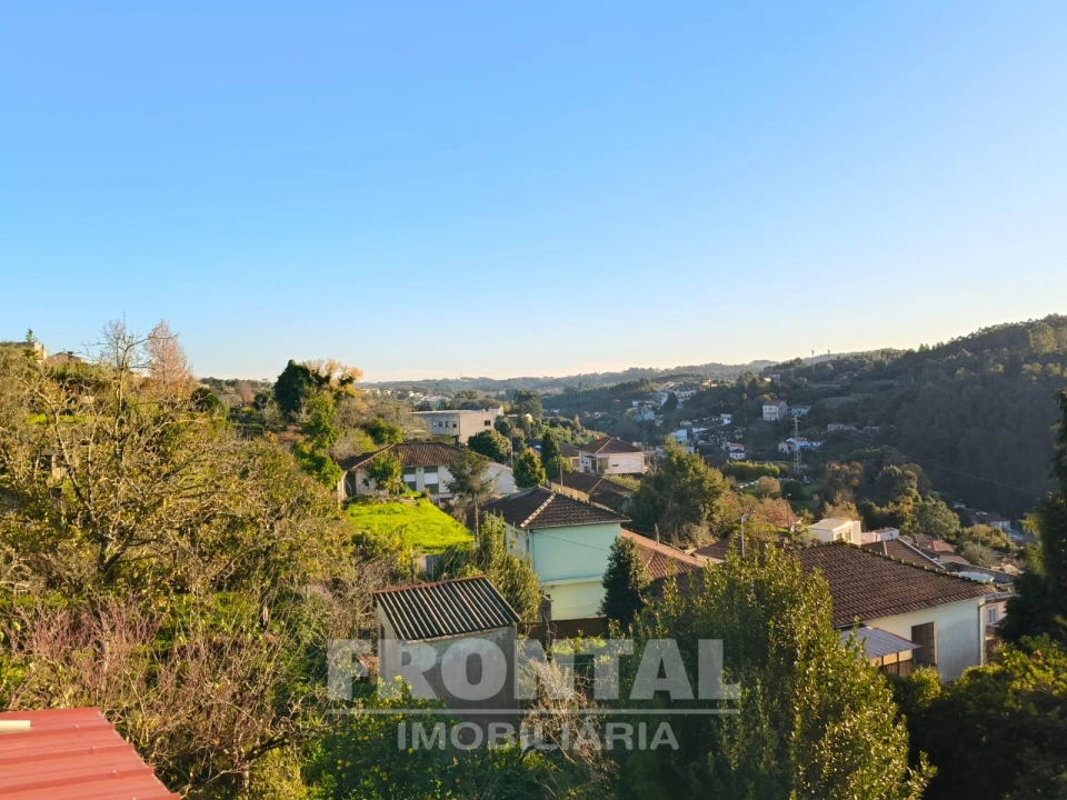 Moradia T4 para Venda em Avintes Foto 9