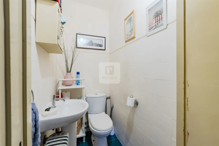 Prédio para Venda em Lordelo do Ouro e Massarelos Foto 19