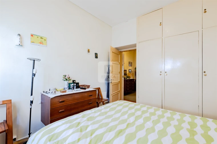 Prédio para Venda em Lordelo do Ouro e Massarelos Foto 13