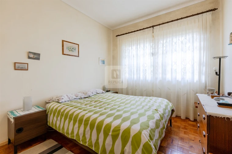 Prédio para Venda em Lordelo do Ouro e Massarelos Foto 12