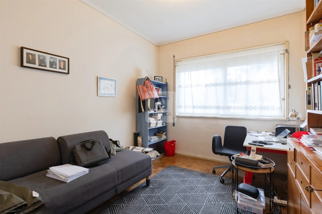 Prédio para Venda em Lordelo do Ouro e Massarelos Foto 11