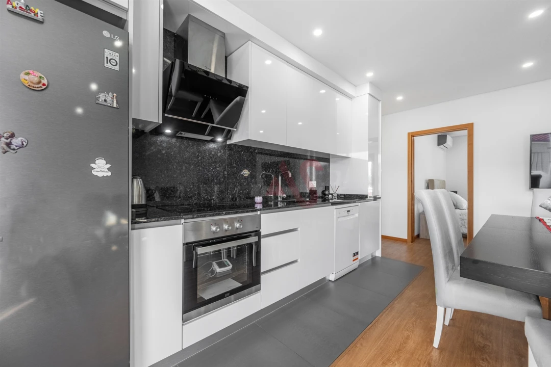 Moradia T3 para Venda em Santo Adrião de Vizela Foto 5