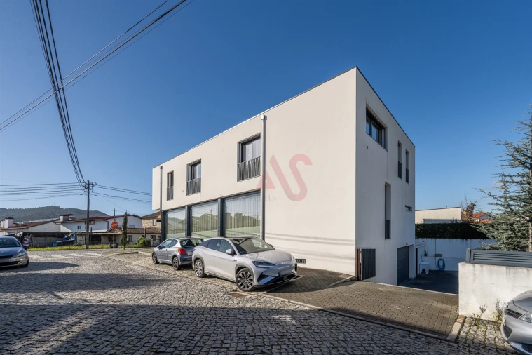 Moradia T3 para Venda em Santo Adrião de Vizela Foto 20