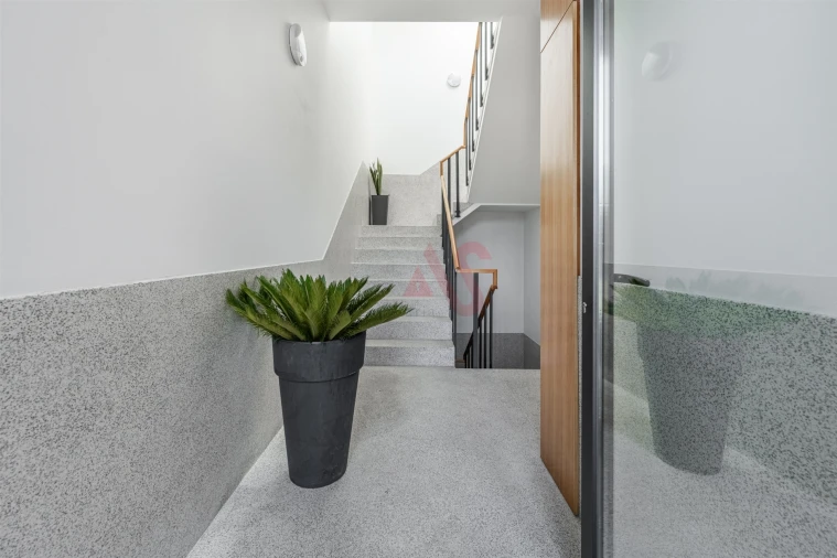 Moradia T3 para Venda em Santo Adrião de Vizela Foto 2