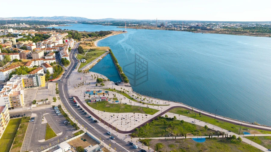 Apartamento T4 para Venda em Alto do Seixalinho, Santo André e Verderena Foto 18