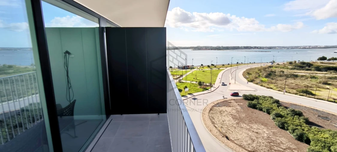 Apartamento T4 para Venda em Alto do Seixalinho, Santo André e Verderena Foto 38