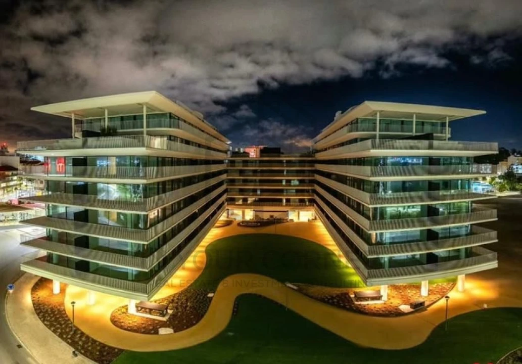 Apartamento T5 para Venda em Alto do Seixalinho, Santo André e Verderena Foto 1