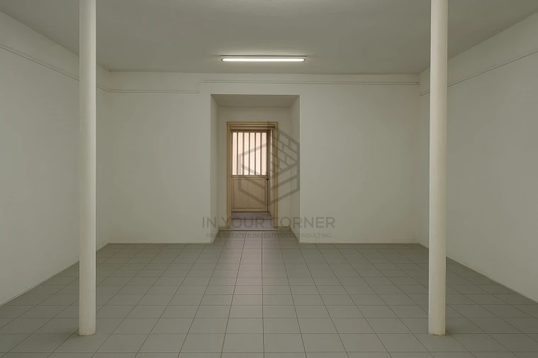 Loja para Arrendamento em São Vicente Foto 3