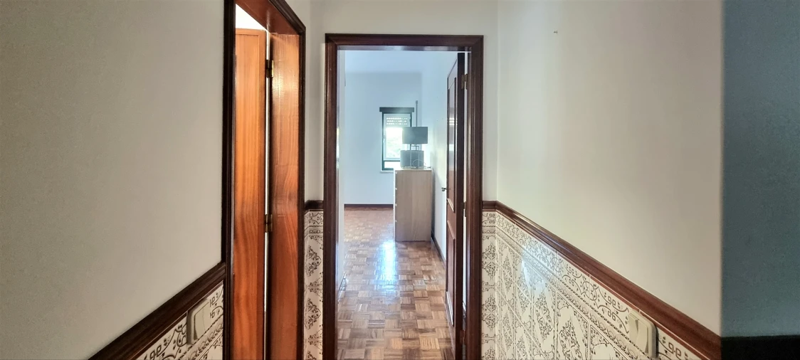 Apartamento T3 para Venda em Sé Nova, Santa Cruz, Almedina e São Bartolomeu Foto 17