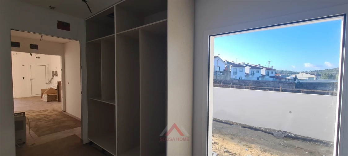 Moradia T4 para Venda em Leiria, Pousos, Barreira e Cortes Foto 11