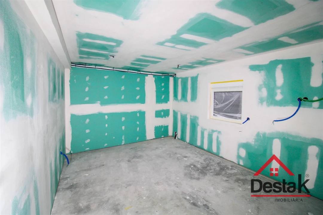 Moradia T3 para Venda em Couto de Baixo e Couto de Cima Foto 4