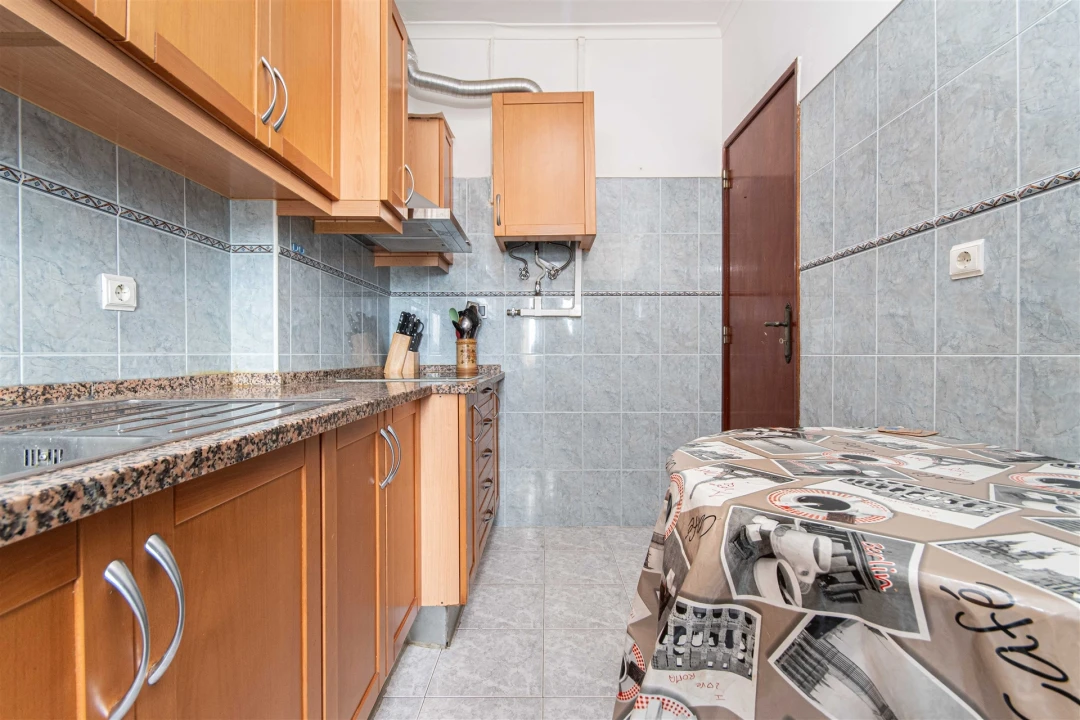 Apartamento T2 para Venda em Seixal, Arrentela e Aldeia de Paio Pires Foto 3