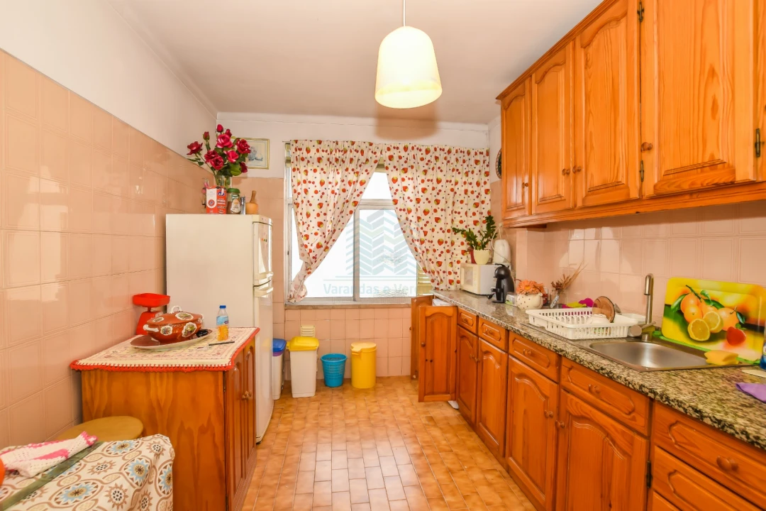 Apartamento T3 para Venda em São João Baptista Foto 1