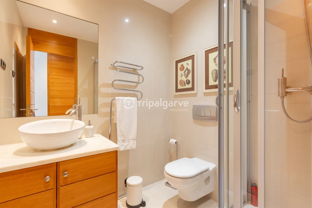 Apartamento T3 para Venda em Almancil Foto 24