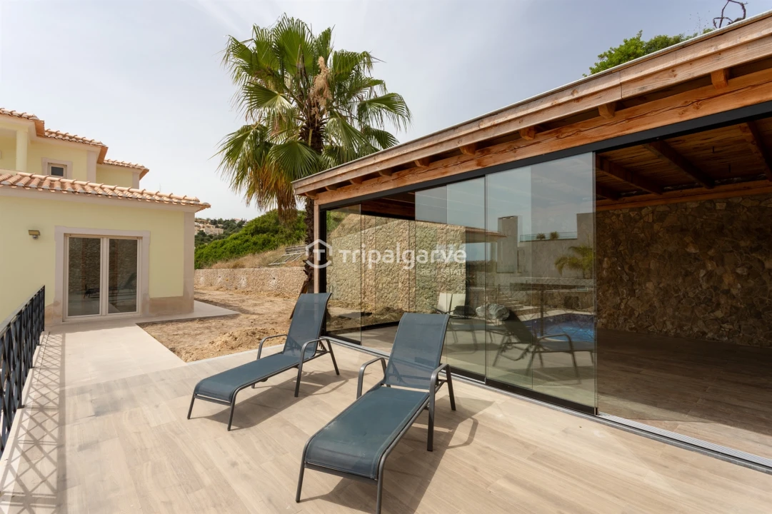 Moradia T4 para Venda em Albufeira e Olhos de Água Foto 6