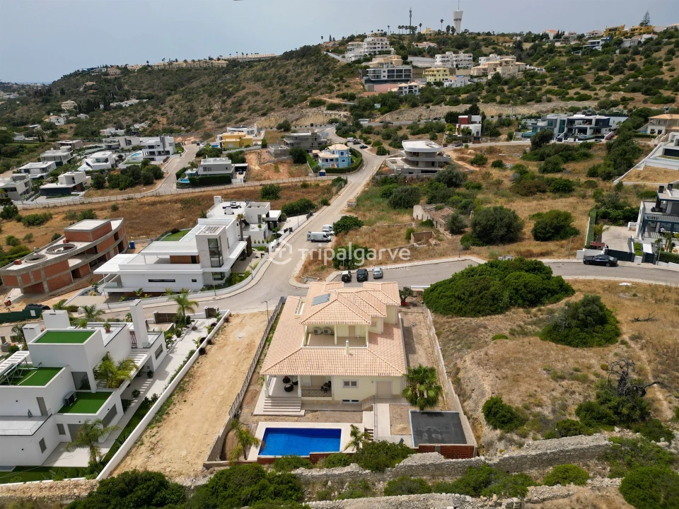 Moradia T4 para Venda em Albufeira e Olhos de Água Foto 48