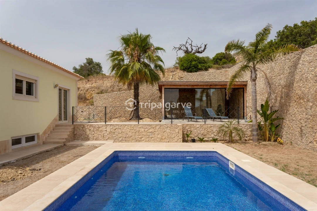 Moradia T4 para Venda em Albufeira e Olhos de Água Foto 4