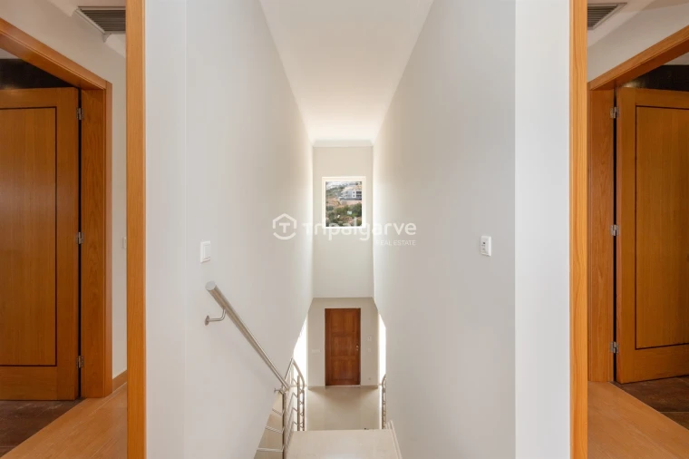 Moradia T4 para Venda em Albufeira e Olhos de Água Foto 42