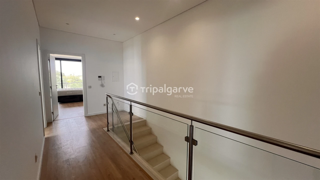 Moradia T4 para Venda em Albufeira e Olhos de Água Foto 15