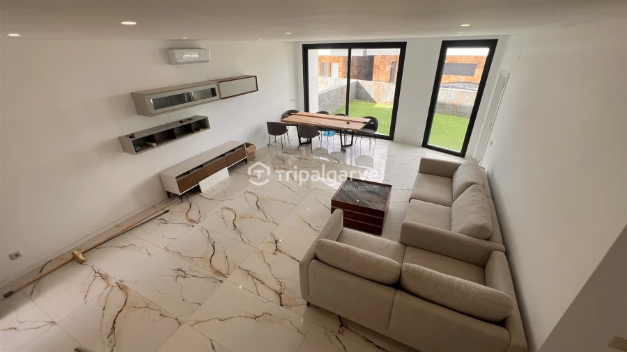 Moradia T4 para Venda em Albufeira e Olhos de Água Foto 7