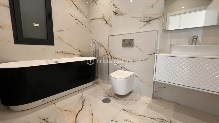 Moradia T4 para Venda em Albufeira e Olhos de Água Foto 25