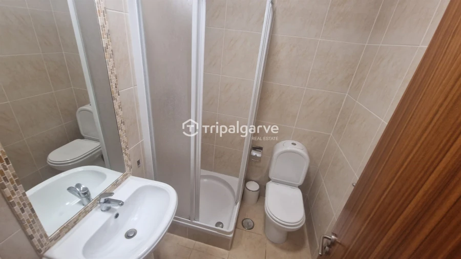 Apartamento T2 para Venda em Alvor Foto 10