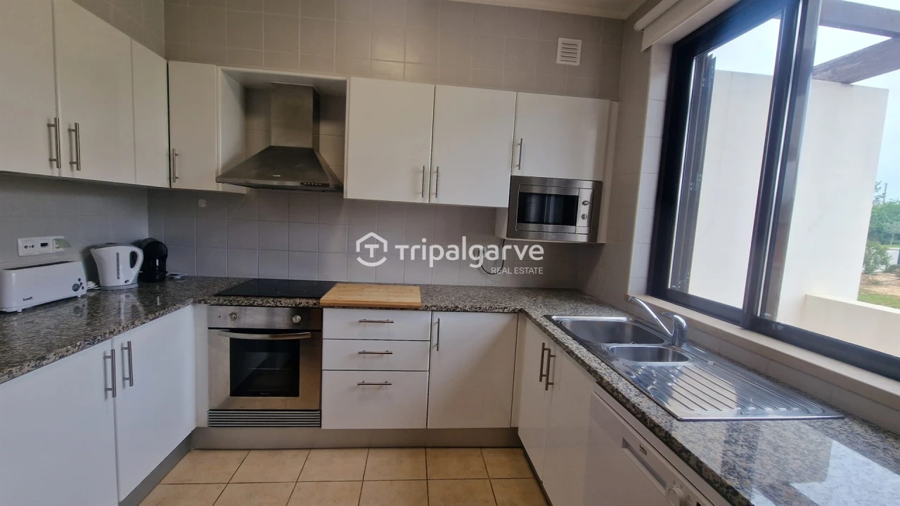 Apartamento T2 para Venda em Alvor Foto 3