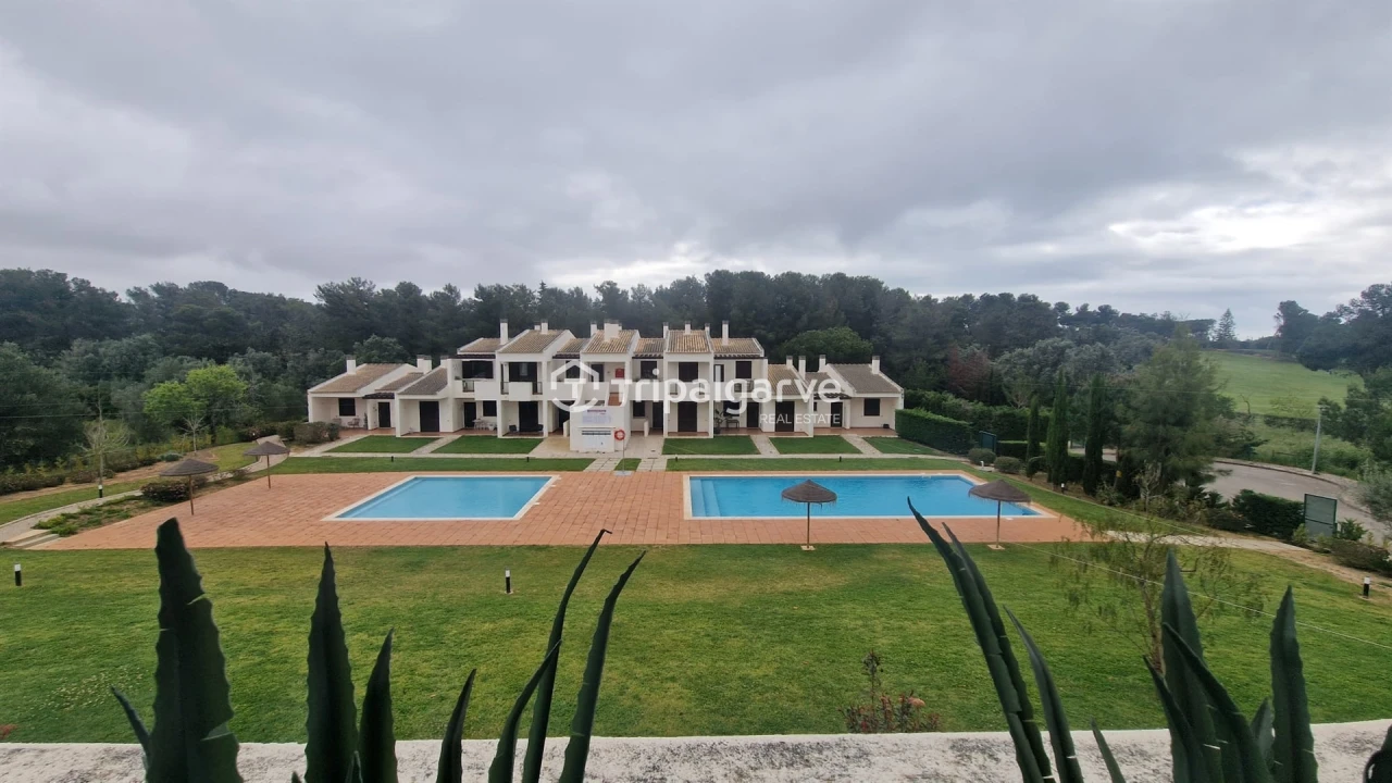 Apartamento T2 para Venda em Alvor Foto 1