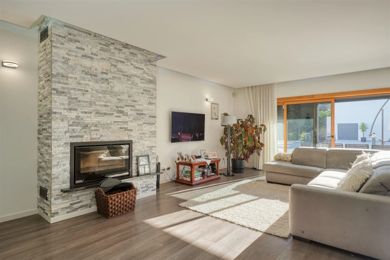 Moradia T4 para Venda em São João das Lampas e Terrugem Foto 11