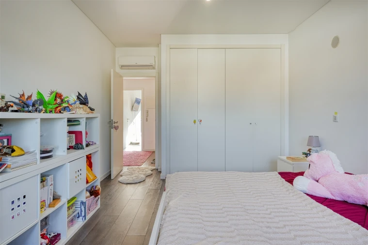 Moradia T4 para Venda em São João das Lampas e Terrugem Foto 24